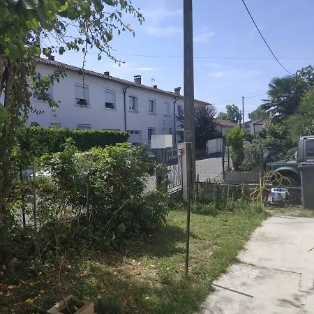 Joli T3 Avec Jardin Lejlighed Saint-Gaudens (Haute-Garonne)